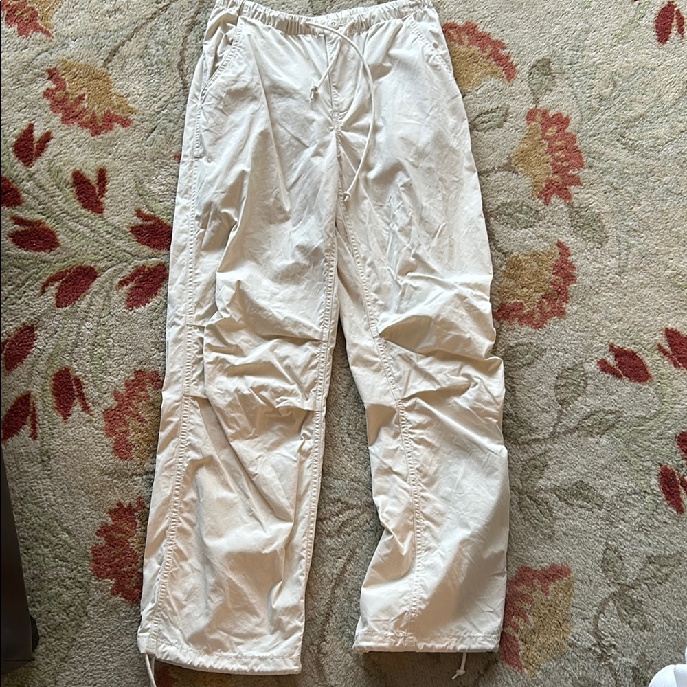 COPY - Aritzia TNA Parachute Pant